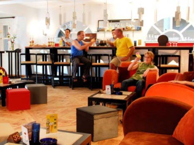 Captain'S Inn Hotel Gurdaka Kültér fotó
