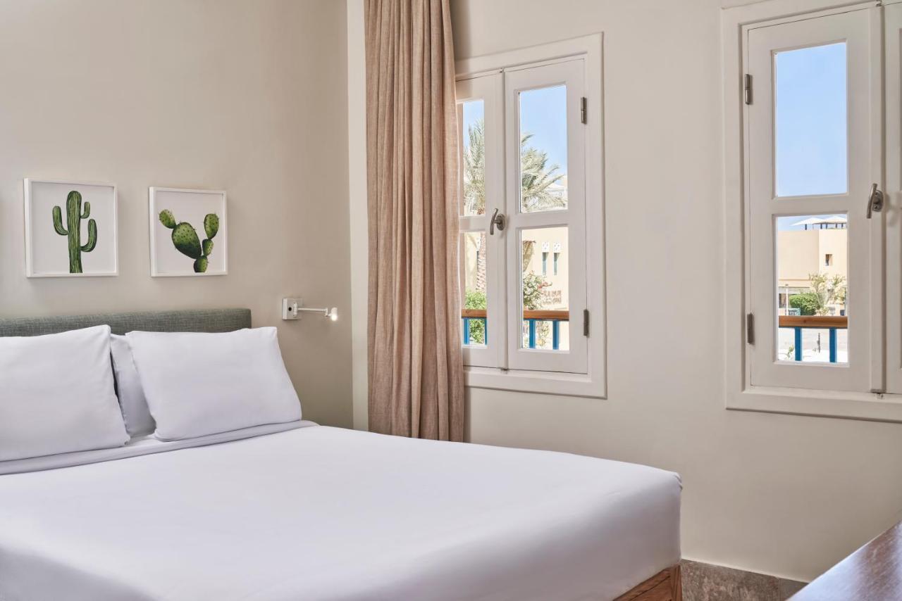 Captain'S Inn Hotel Gurdaka Kültér fotó